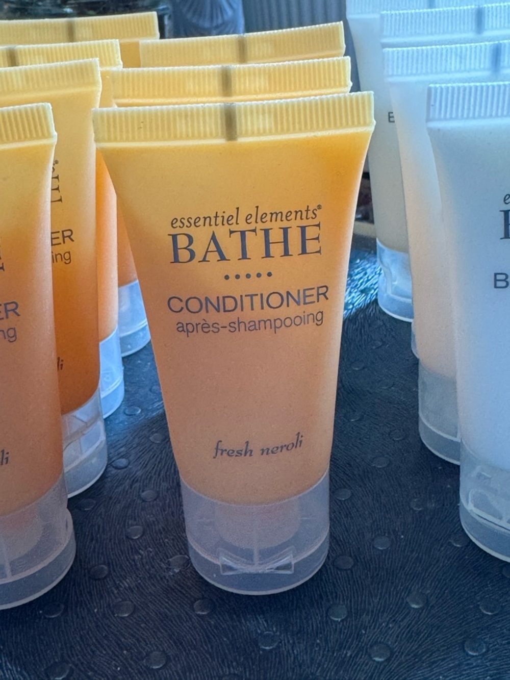 Lot of 23- Essential Elements BATHE Travel Size Lotion Soap Shampoo Conditioner - Picture 4 of 9